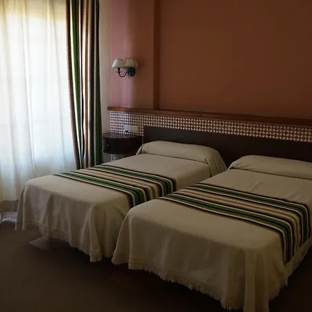Balneario De Alicun De Torres Hotel Villanueva de las Torres