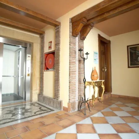 Balneario De Alicun De Torres 2*