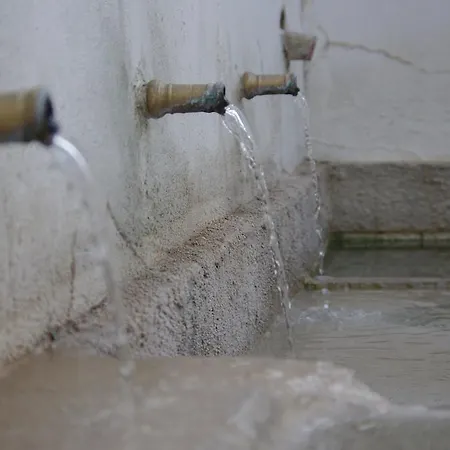 Balneario De Alicun De Torres فندق