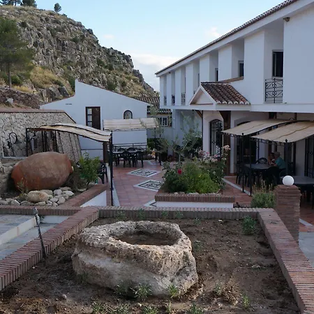 Balneario De Alicun De Torres فندق 2*