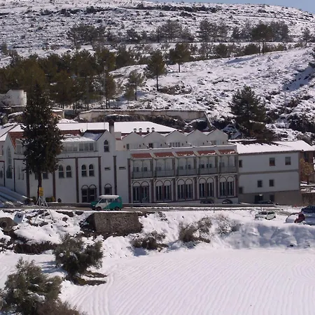 Balneario De Alicun De Torres